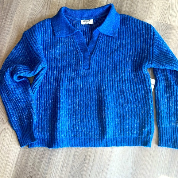 Zenana Signature Sweaters - Zenana Ribbed Shaker Knit Sweater L Blue White Pullover
Casual Career